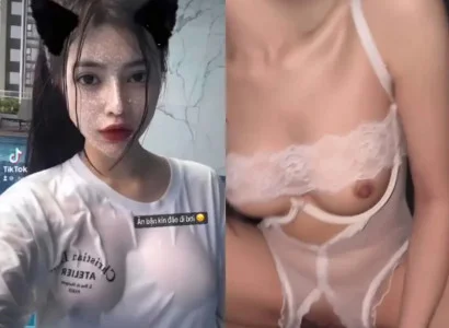 Em Uyên Thỏ cưỡi ngựa cực sướng